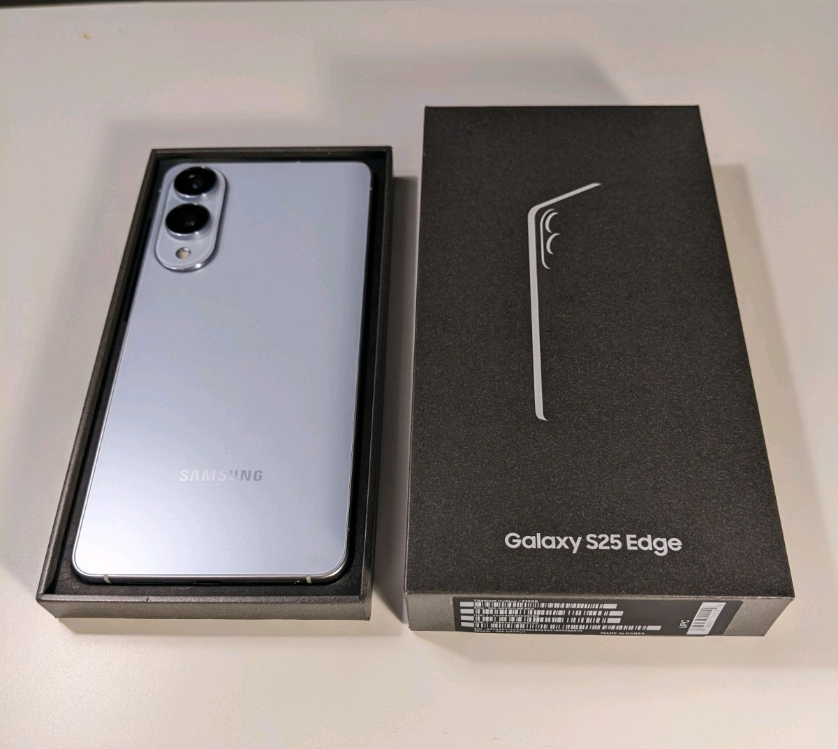 Samsung Galaxy S25 Edge – 512 GB – Titanium Icyblue (Unlocked) Good shape
