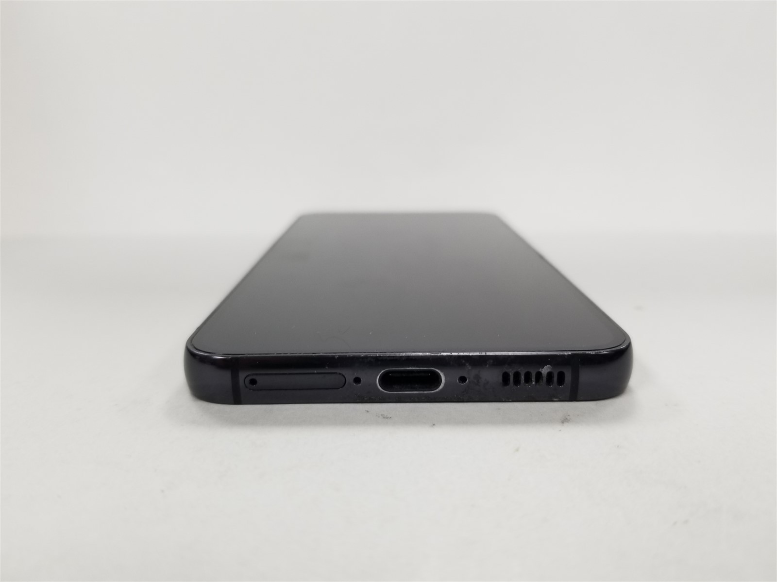 Samsung Galaxy S23 256GB Black SM-S911U (Unlocked) Fully Functional DG9021