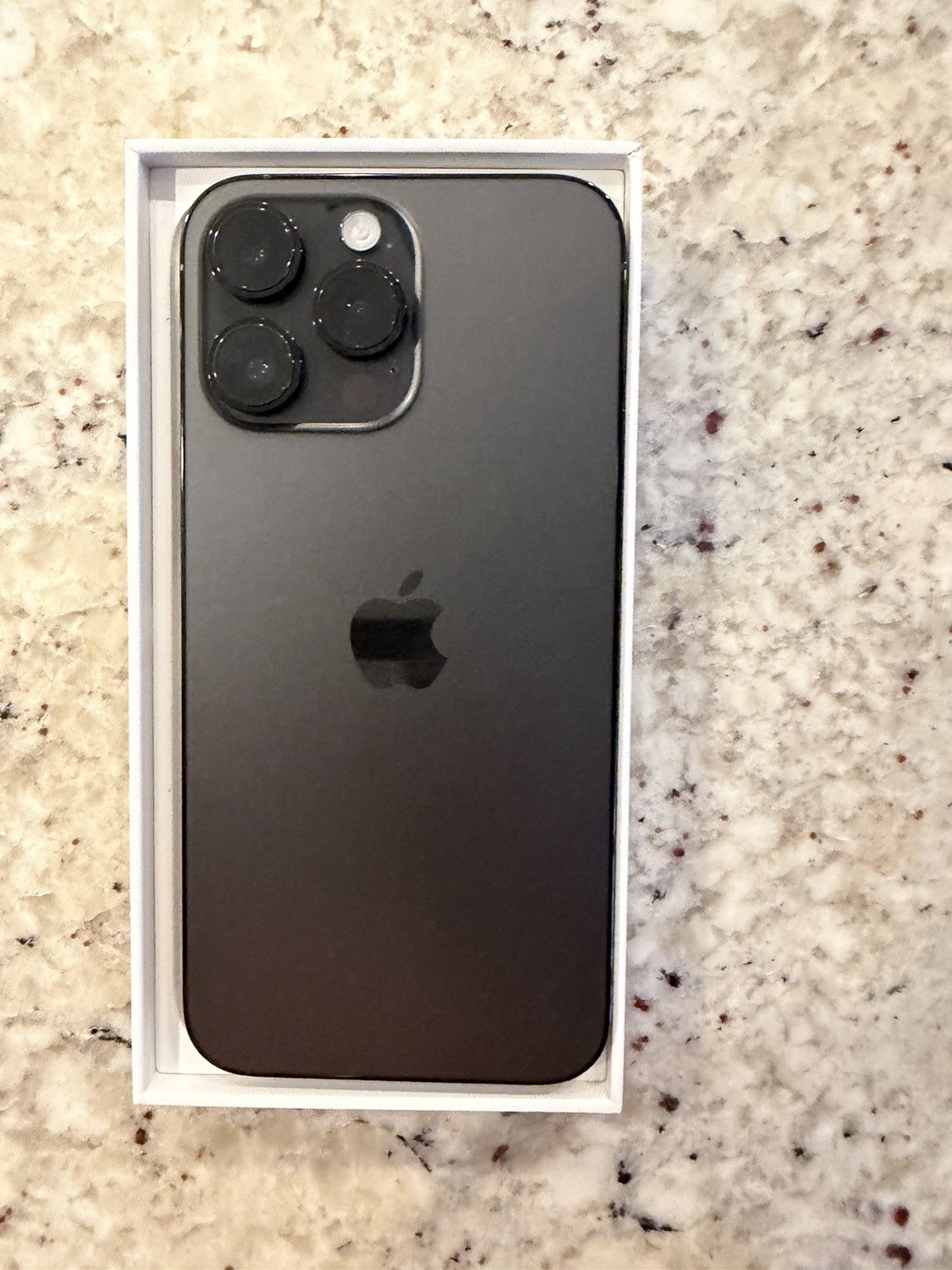 Apple iPhone 14 Pro Max – 512 GB – Space Black (Unlocked) – EXCELLENT Condition