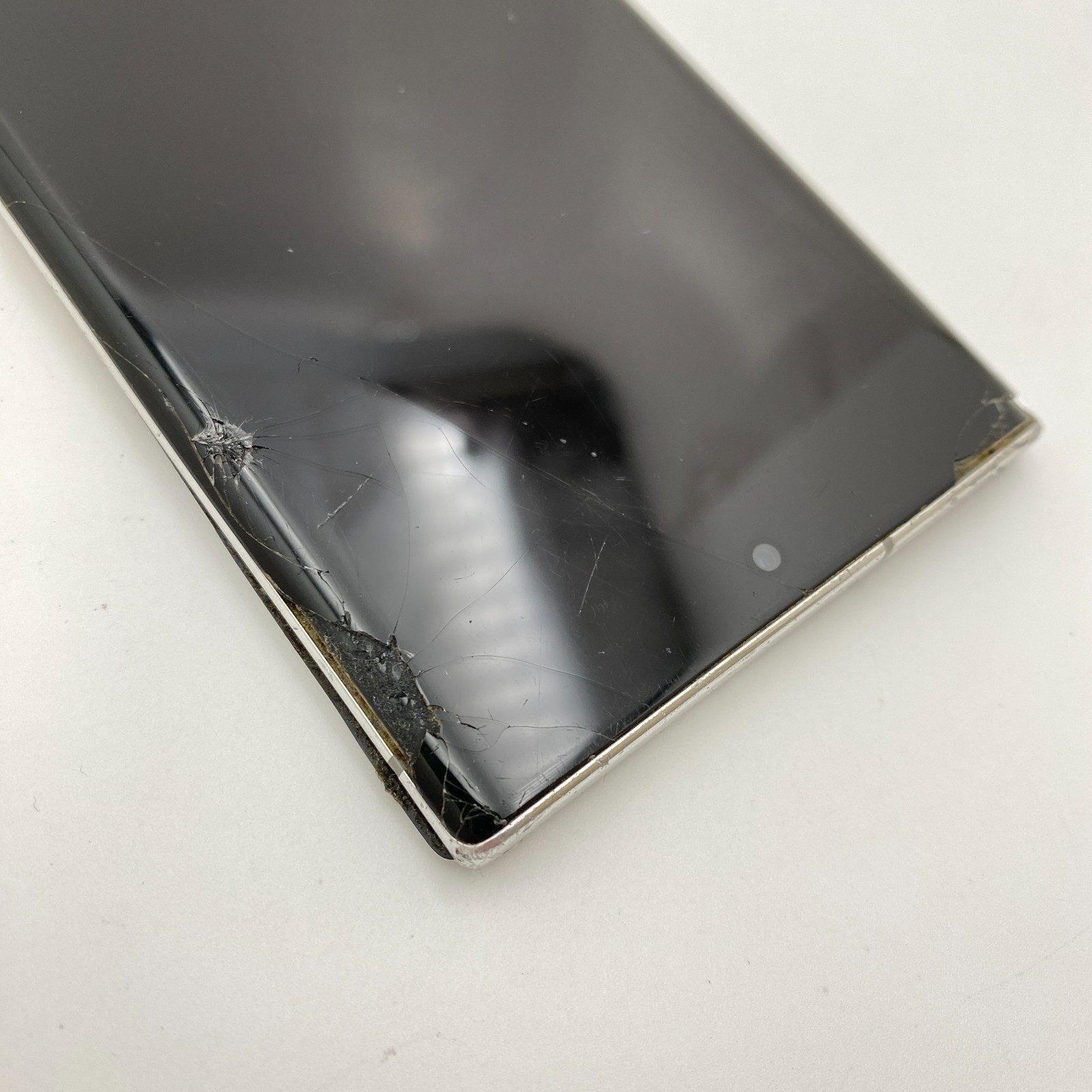 Samsung Galaxy Note 10+ SM-N975U – 256GB – Aura White (AT&T/Cricket) – CRACKED