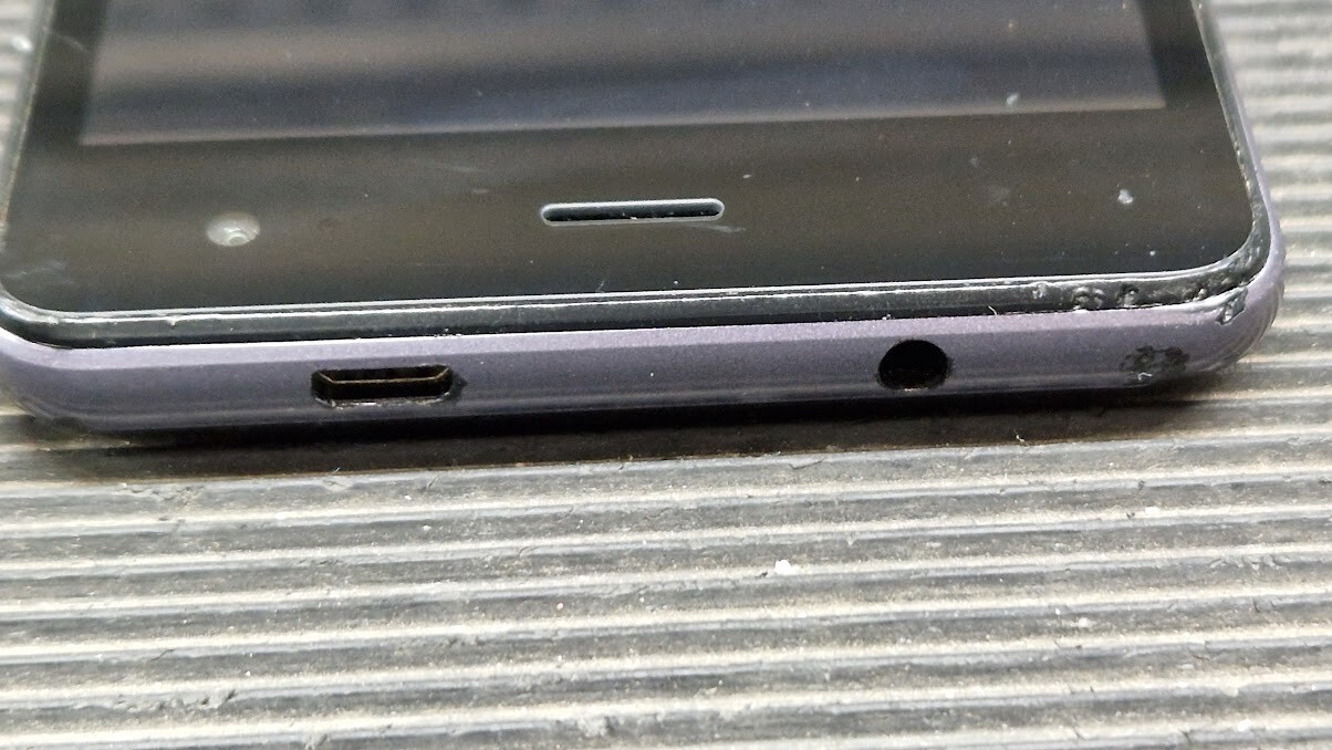 Wiko Jerry 2 Smartphone 16GB Not Working Without Battery For Parts