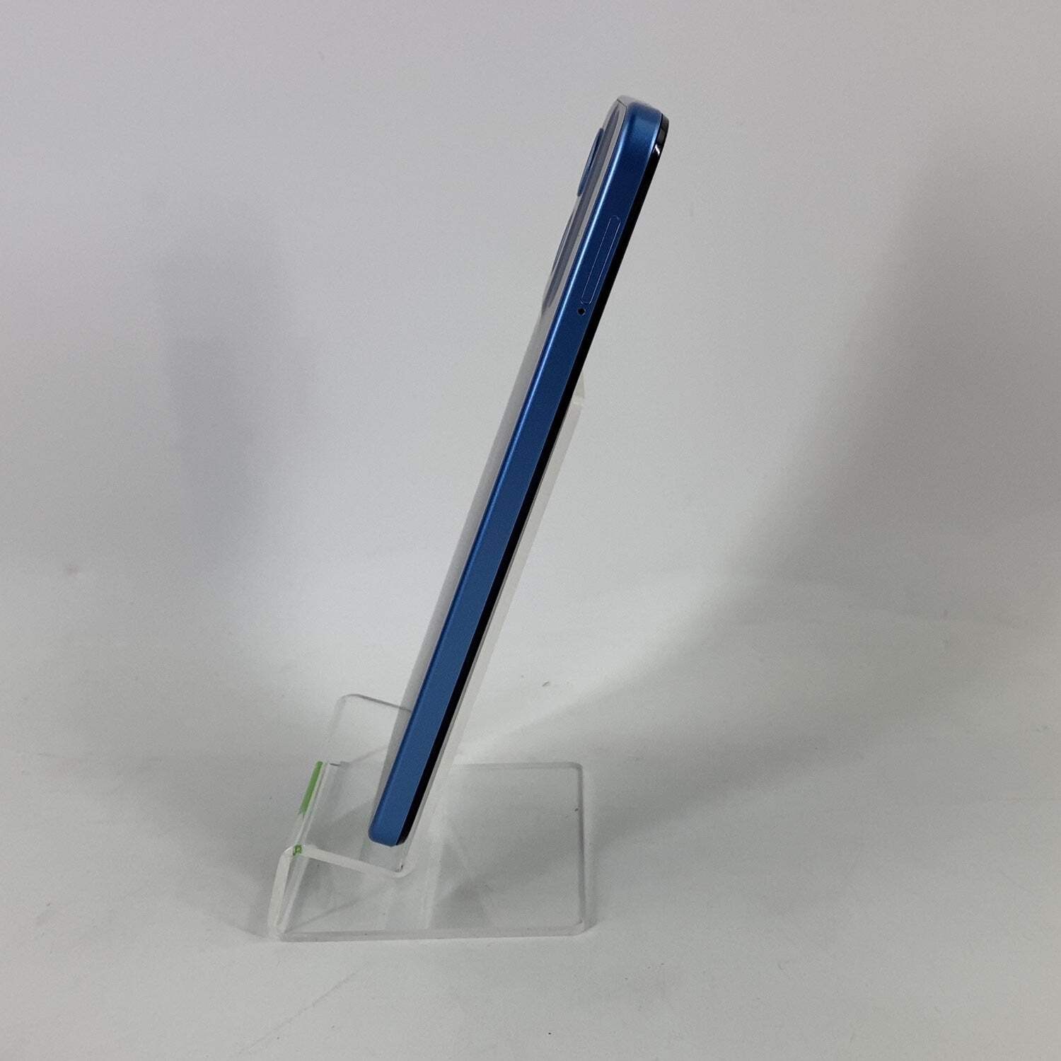 Xfinity Mobile Motorola Moto G Play (2024) 64GB 14 Sapphire Blue XT2413-2