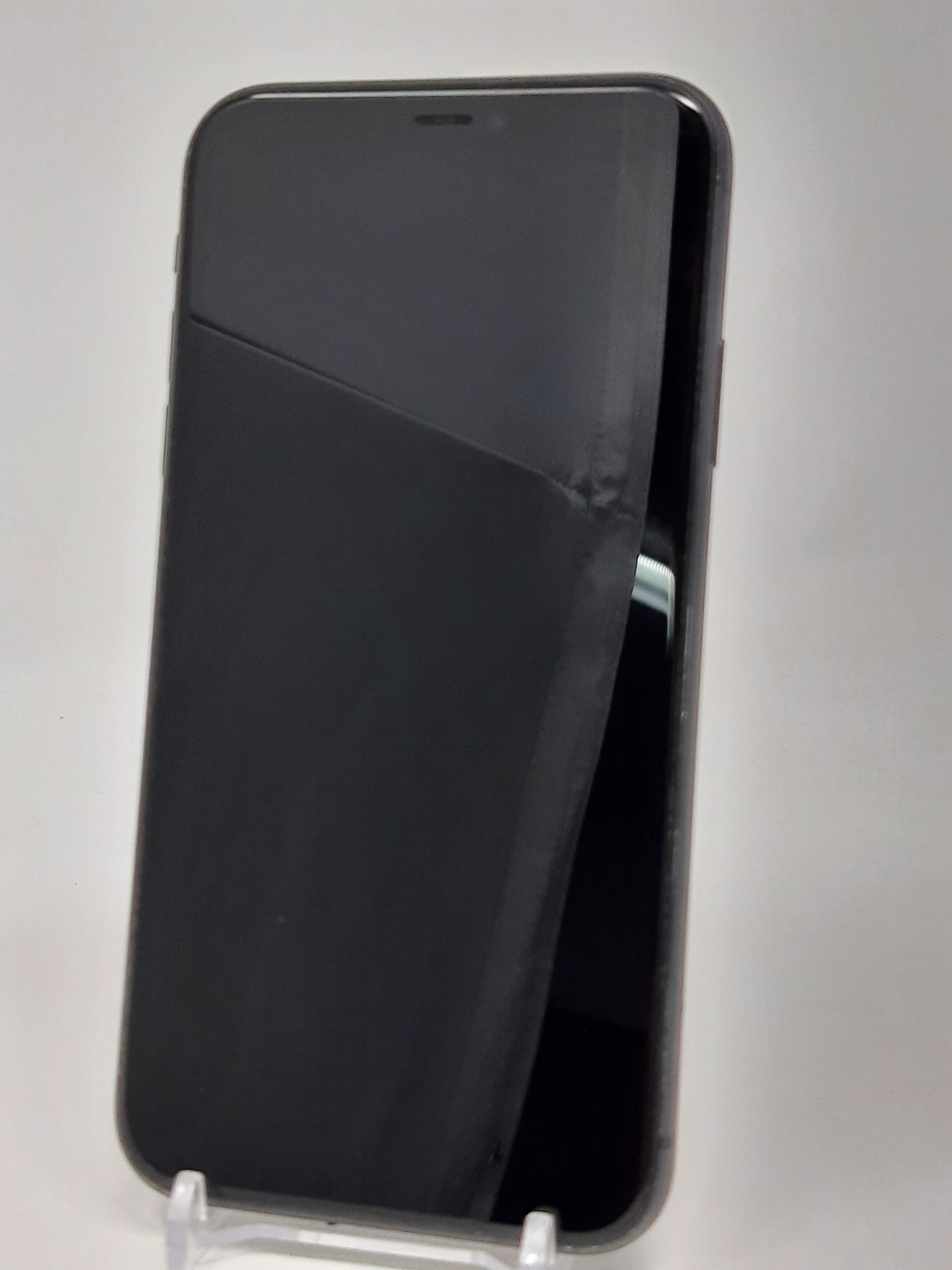 Apple iPhone 11 – 64 GB – Black (Unlocked)