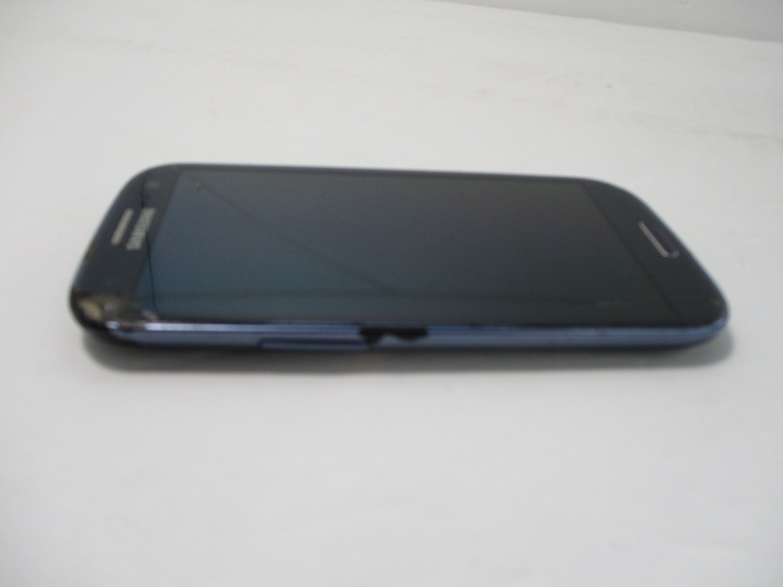 Samsung Galaxy S3 phone (Sprint) blue Cracked screen part only