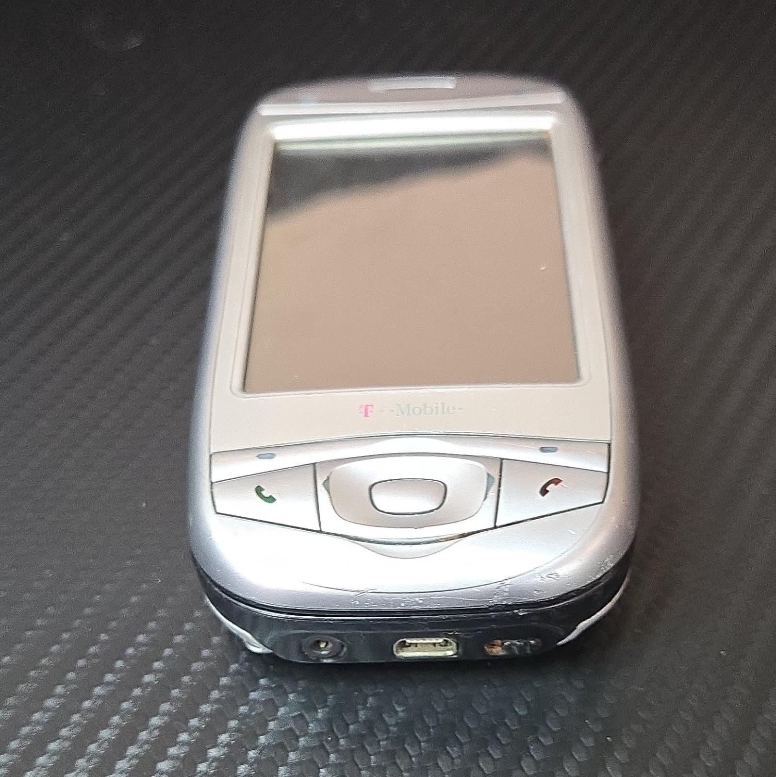 T-Mobile MDA Compact Windows Mobile Slider Phone 1.3MP 128MB/64MB Silver