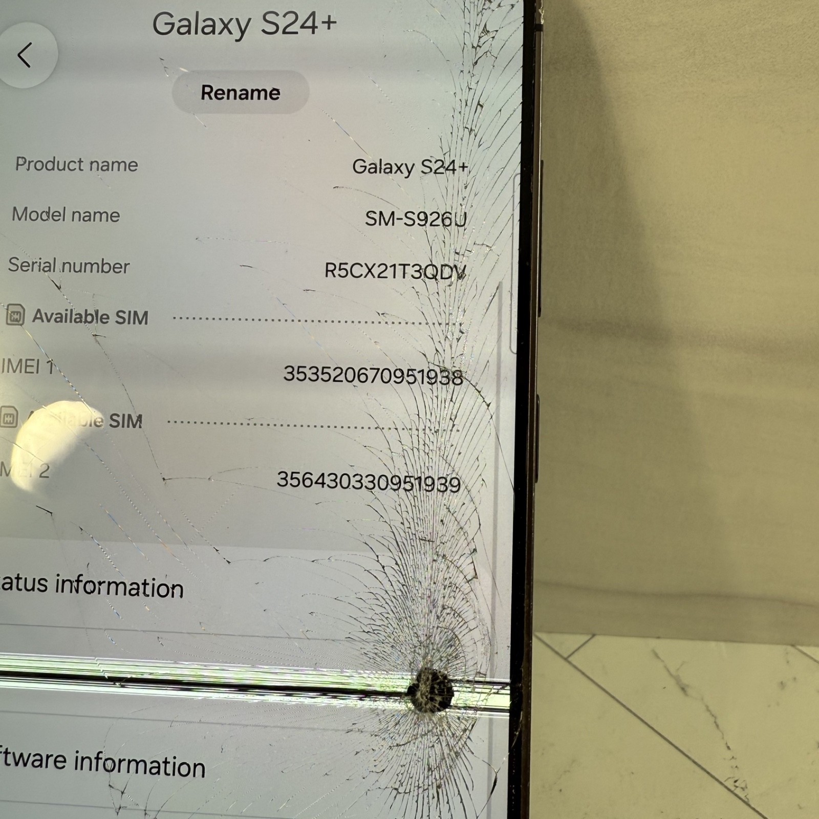 Samsung Galaxy S24+ Plus 256 GB Onyx Black Unlocked Cracked Screen LCD #H110
