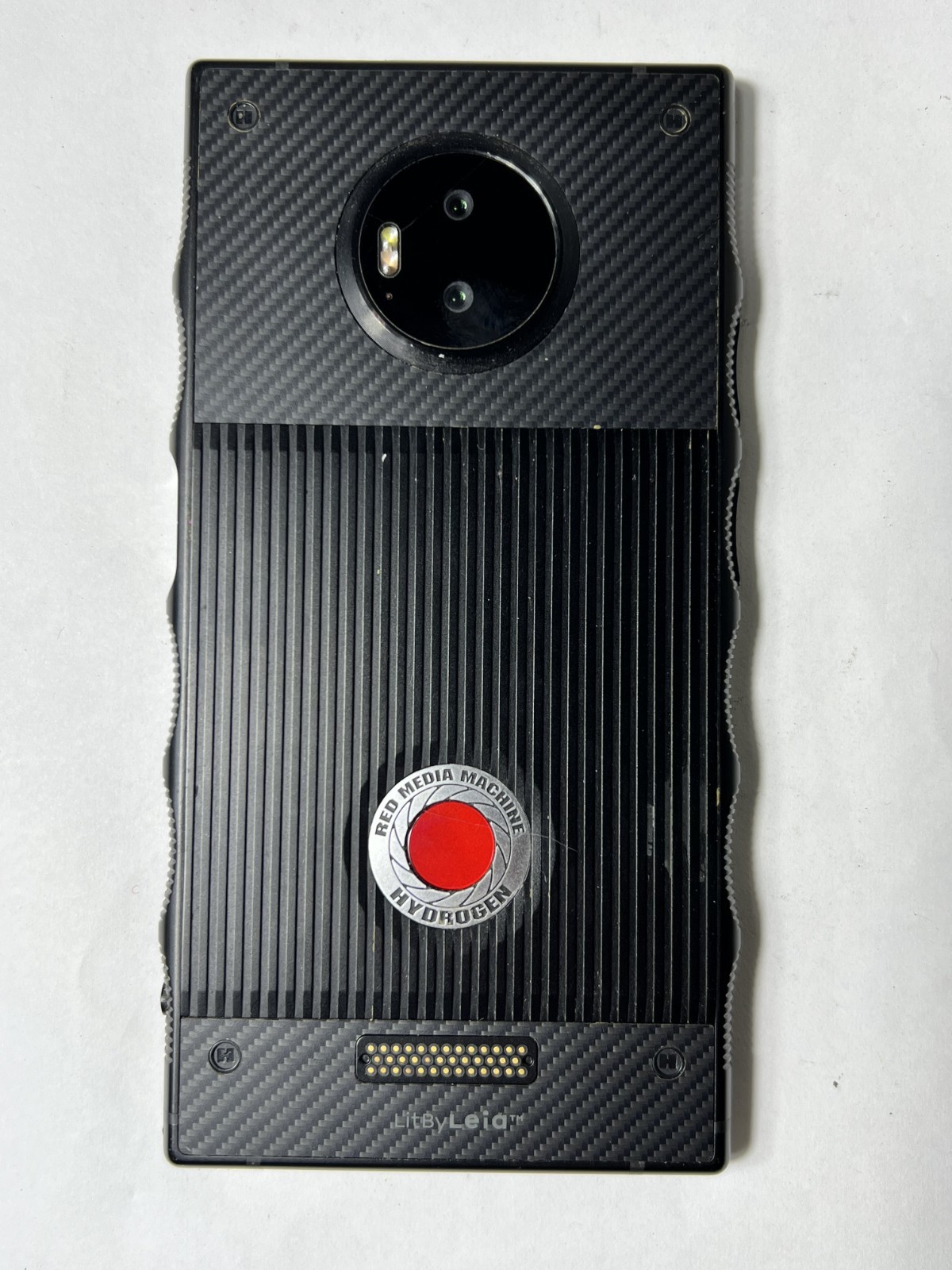 RED HYDROGEN One (H1A1000) 128GB – Black (Verizon) – Clean IMEI – Read Condition