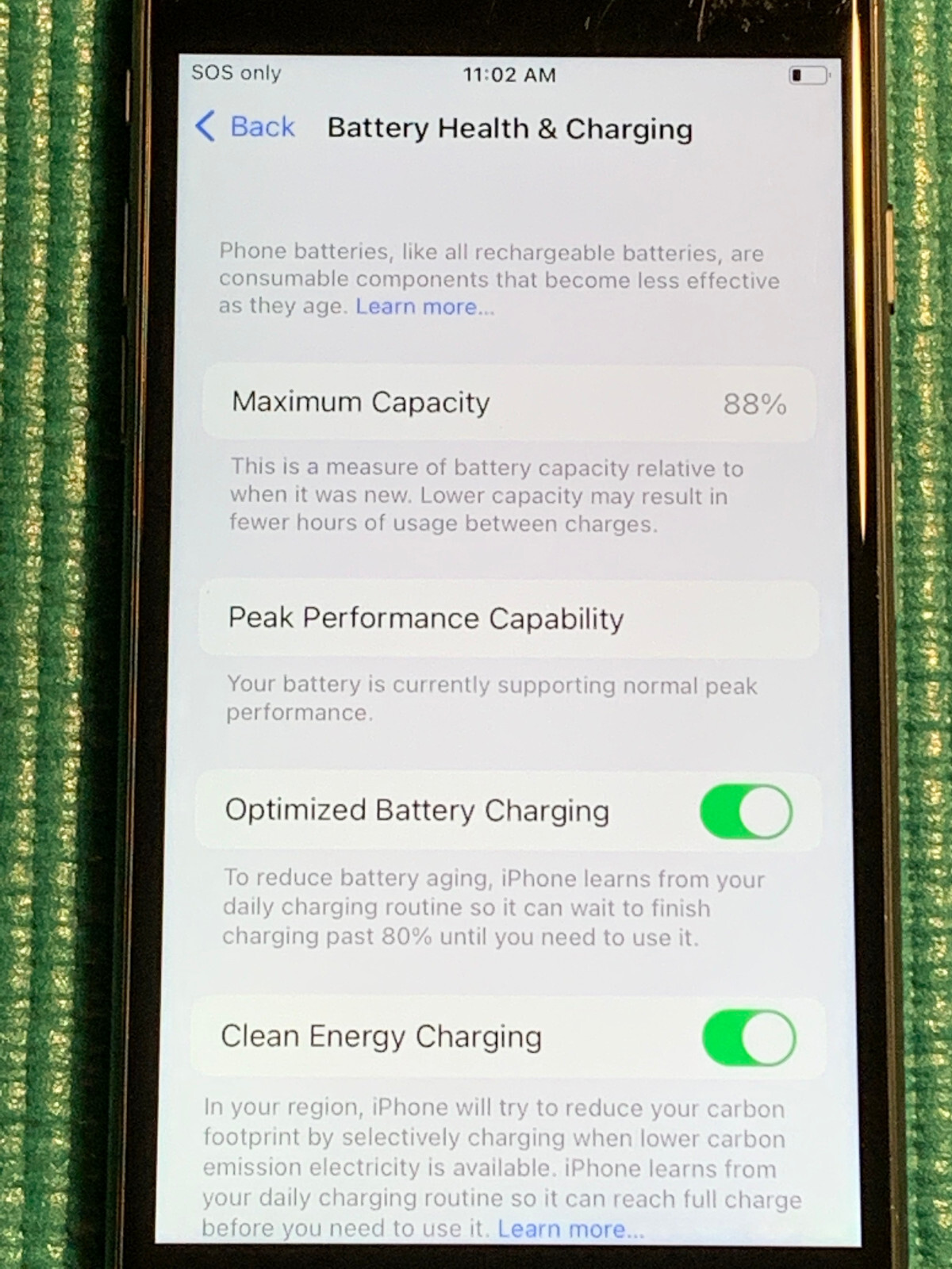 Apple iPhone 8 64GB Unlocked Smartphone – Space Gray A1905 (GSM)