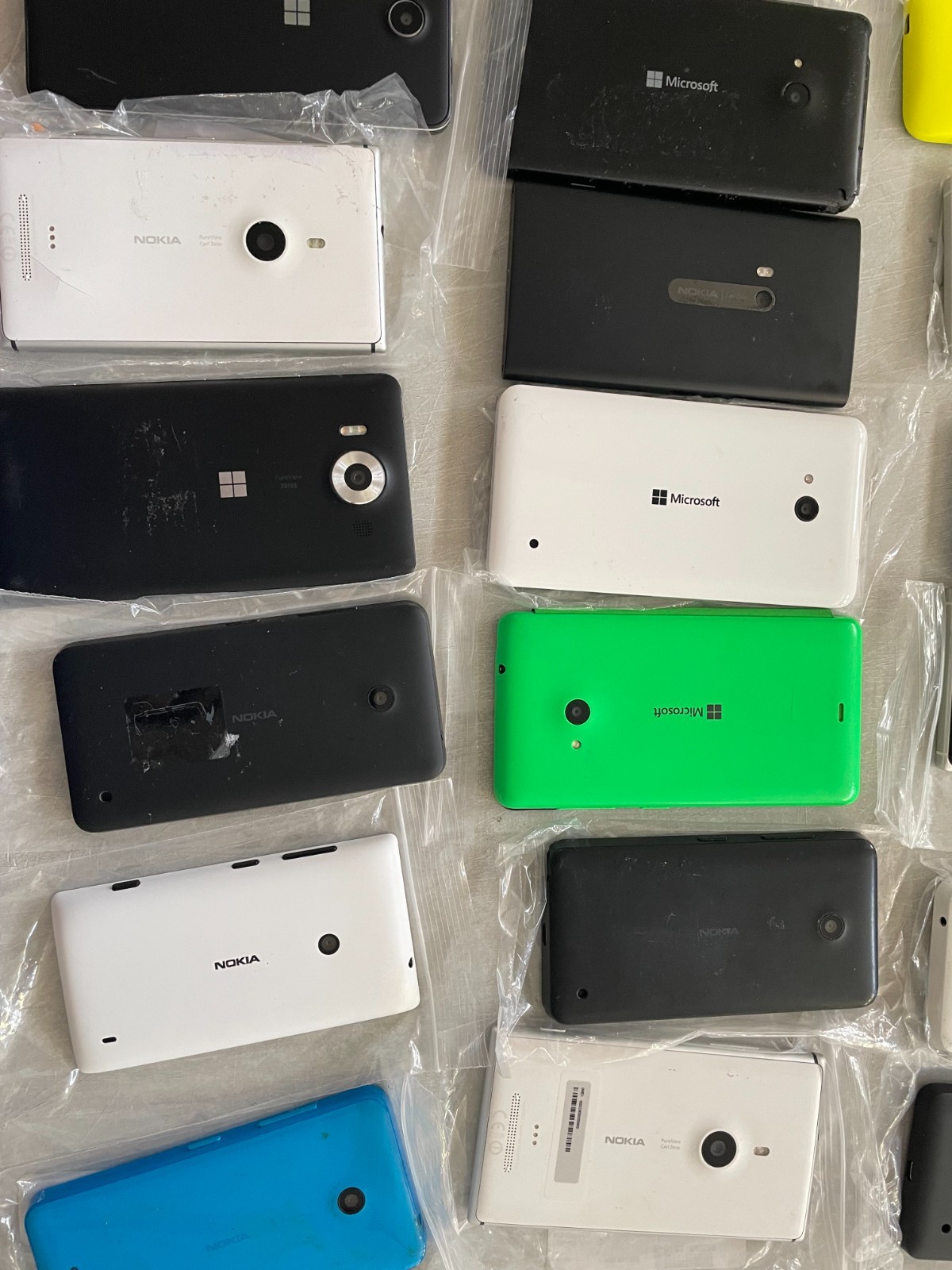 Lot of 37 : Unknown Carrier Nokia /Microsoft More Read description & View pics#