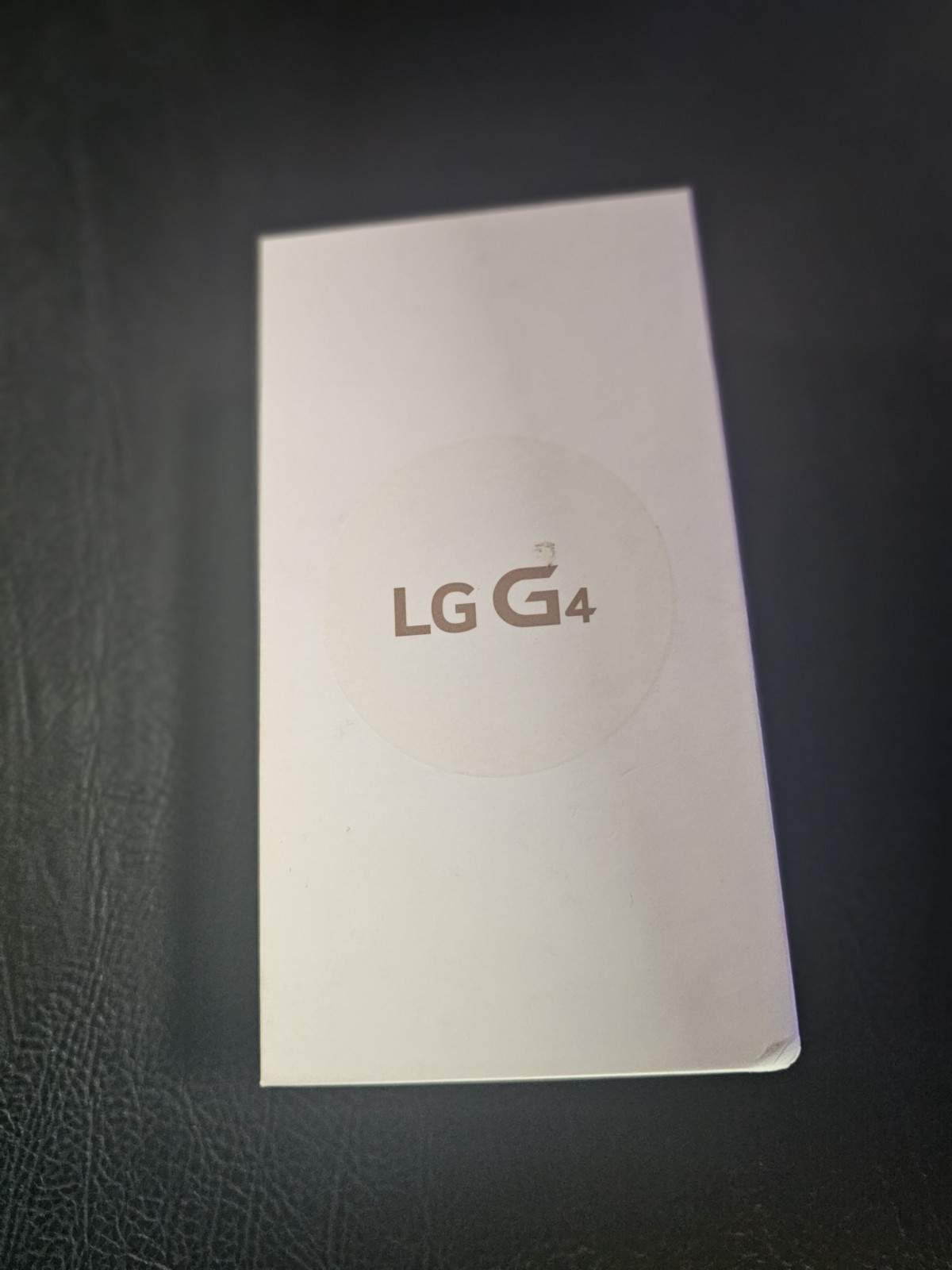 LG G4 Android Smartphone AT&T Grey Wi-Fi Bluetooth Touch Screen Bar Style
