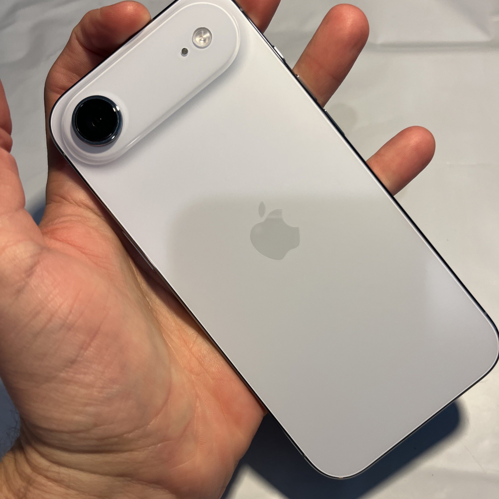 Apple iPhone 17 Air – 256GB (Unlocked) Works Great – Amazing Cond (#T750)