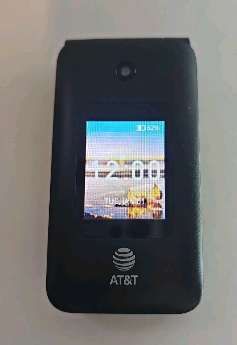 Flip Phone U102AA 4GB – Black w/Camera And Color Screens / Large Buttons- (AT&T)