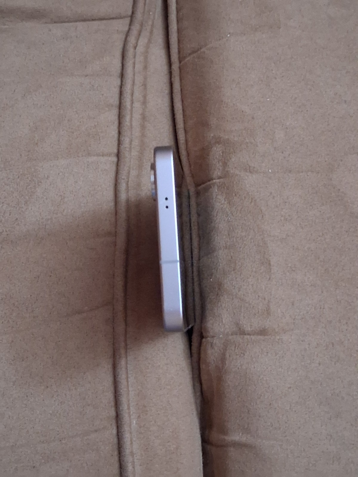 Samsung Galaxy S25 – SM-S931U – 128GB – Titanium Silver (LOCKED – SPECTRUM)