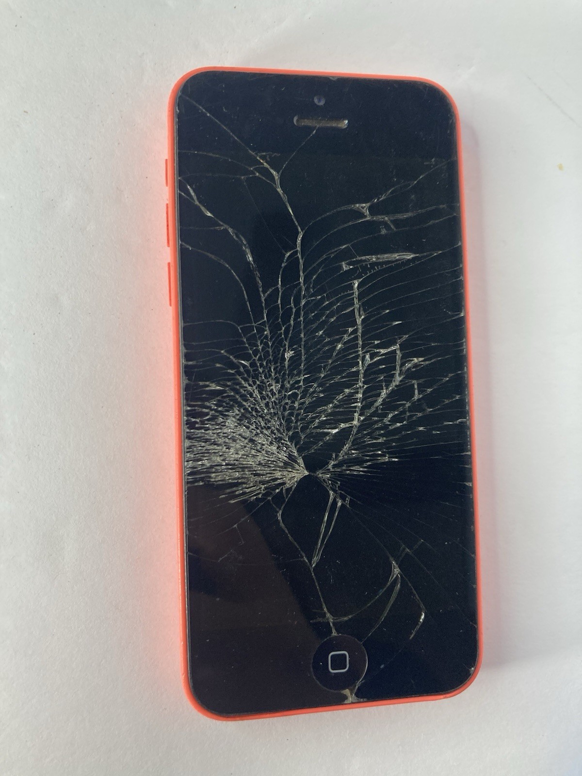 iPhone 5c 8 GB Pink for Parts Not Working