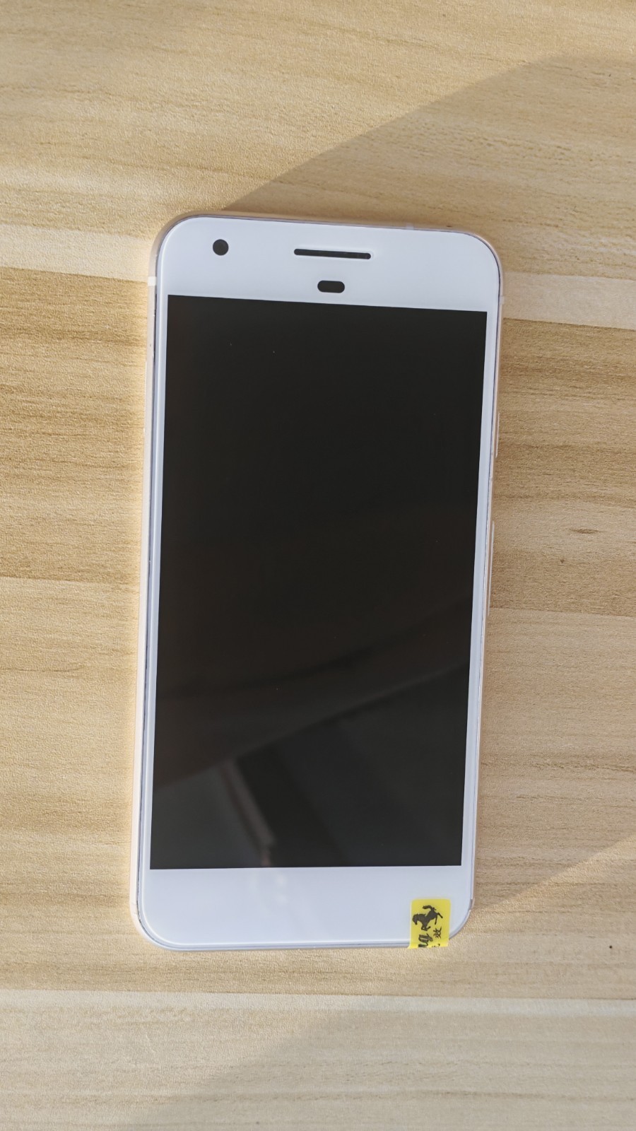 Google Pixel 1st Gen 2016 Unlocked – 32 GB/128 GB – Random Color Good Condition