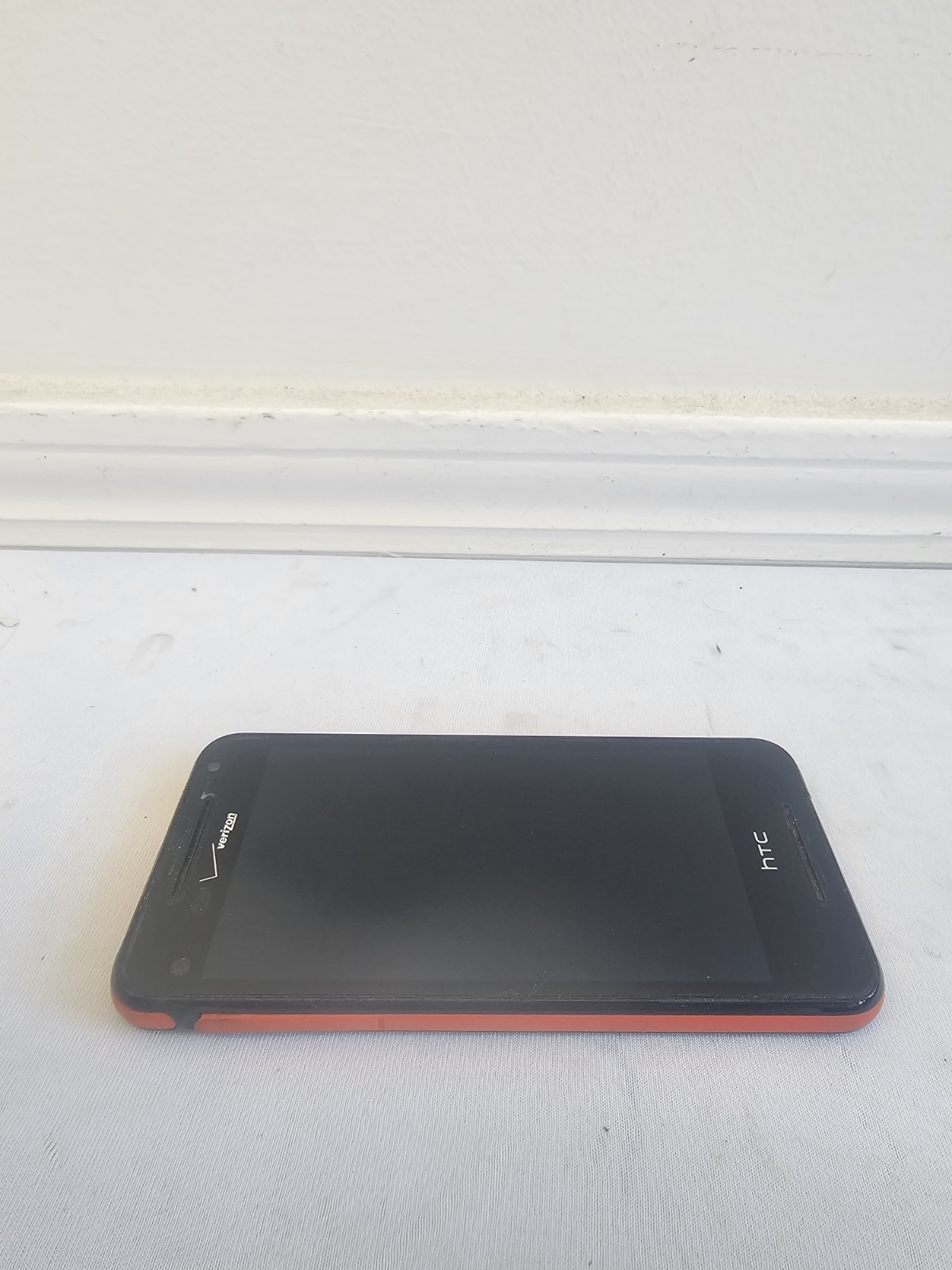 HTC HTC 3312LVW Carrier – Verizon Storage – 8GB Micro USB Tested and Working