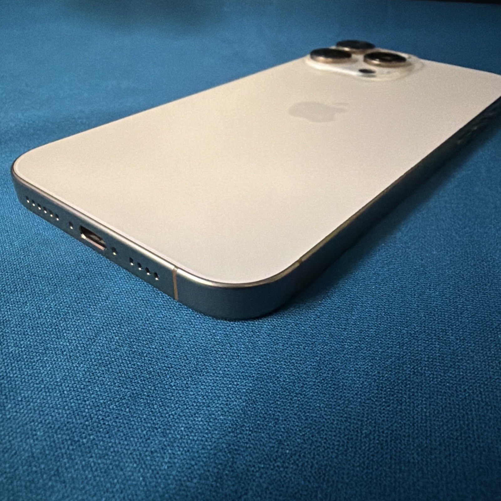 MYW53LL/A Apple iPhone 16 Pro Max 256GB (AT&T) Desert Titanium 97% BH *AS-IS*