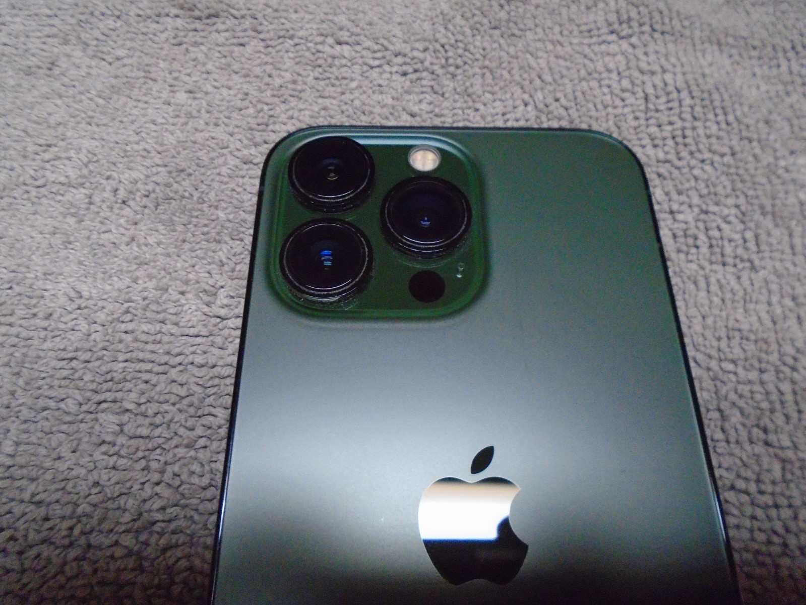 Apple iPhone 13 Pro, 256gb, Alpine Green, Carrier Unlocked, Excellent!!