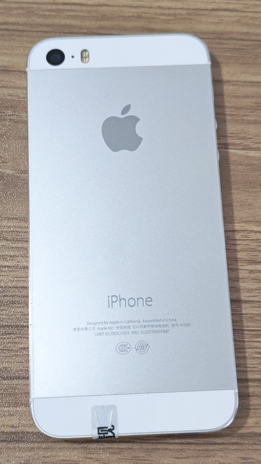 Apple iPhone 5s Unlockd 16GB 32GB 64GB iOS 12 Silver Gold Black With Accessories