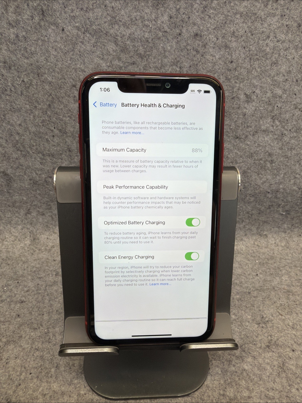 Apple iPhone 11 128GB Red Unlocked multiple Issues, Read Description