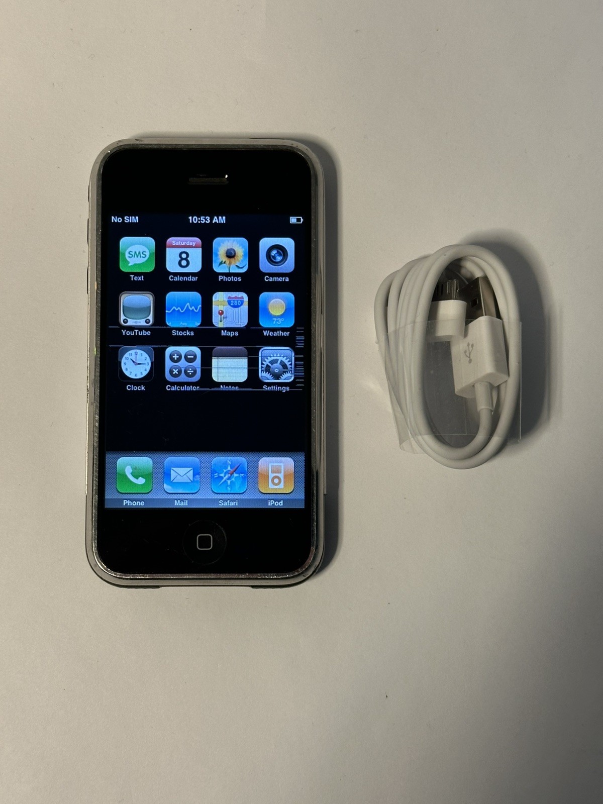 Launch Day iOS 1.0 Apple iPhone 1st Generation – 8GB – Black A1203 (GSM) 2G
