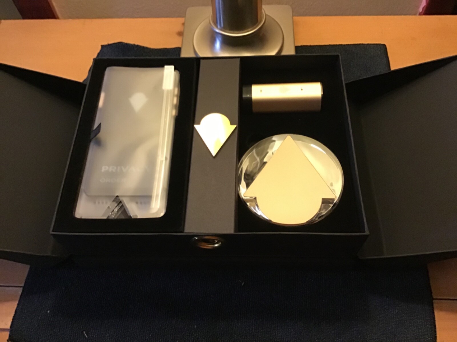 (1ST RELEASE )1 IMPULSE K1 CRYPTO PHONE + ACCESSORIES 