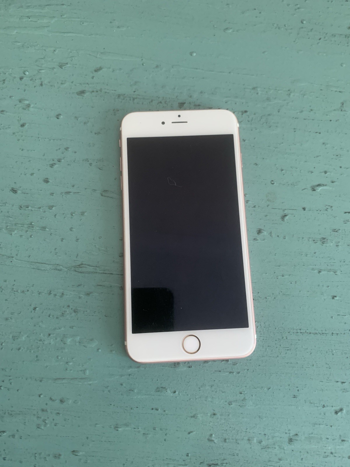 Apple iPhone 6s Plus – 32GB – Rose Gold A1687 Good Condition