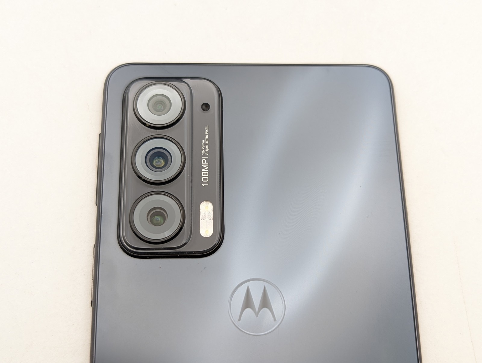 Motorola Moto Edge 20 XT2143-1 8+128GB | Frosted Grey | GSM UNLOCKED