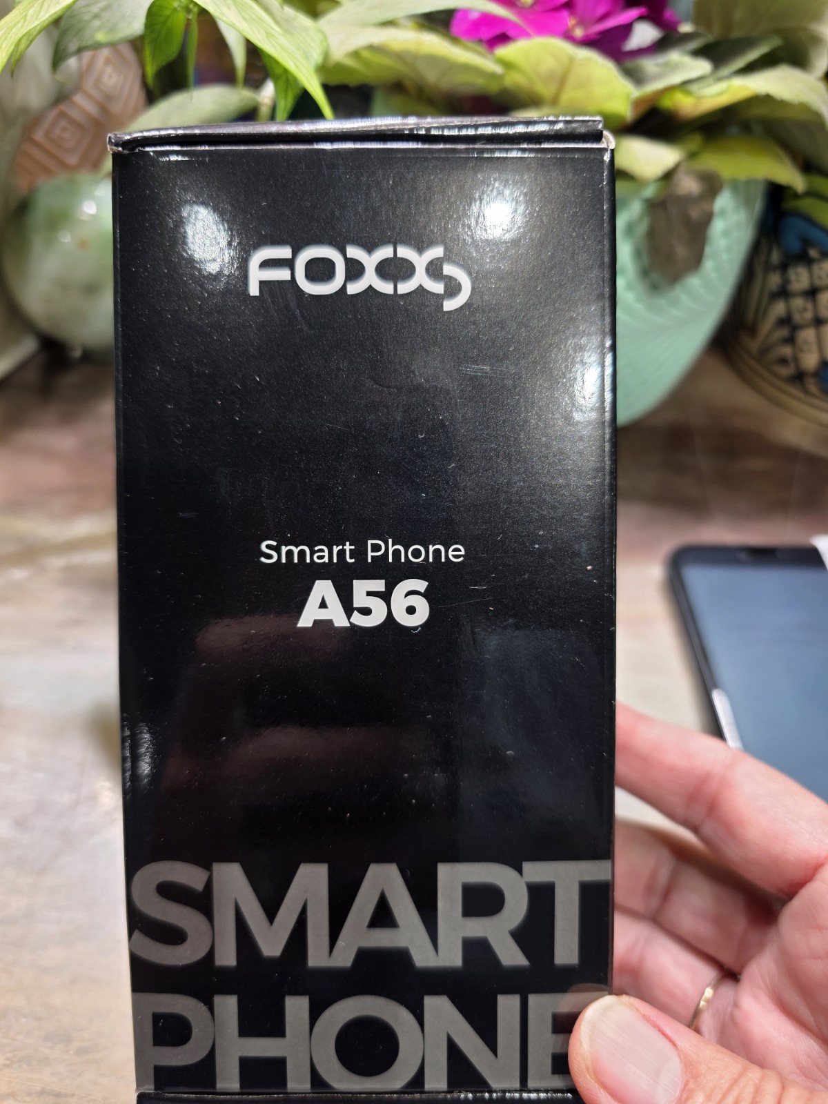 FOXXD Unlock A56 Smartphone 5.5″ screen 2GB RAM + 16GB storage 2MP + 5MP Cam NEW