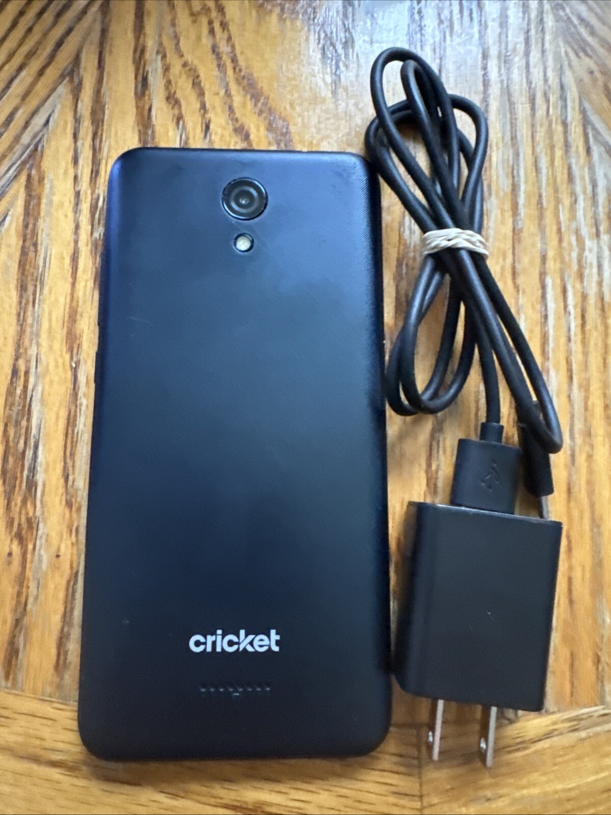 M615 – 48 MB – Black (Cricket Wireless)