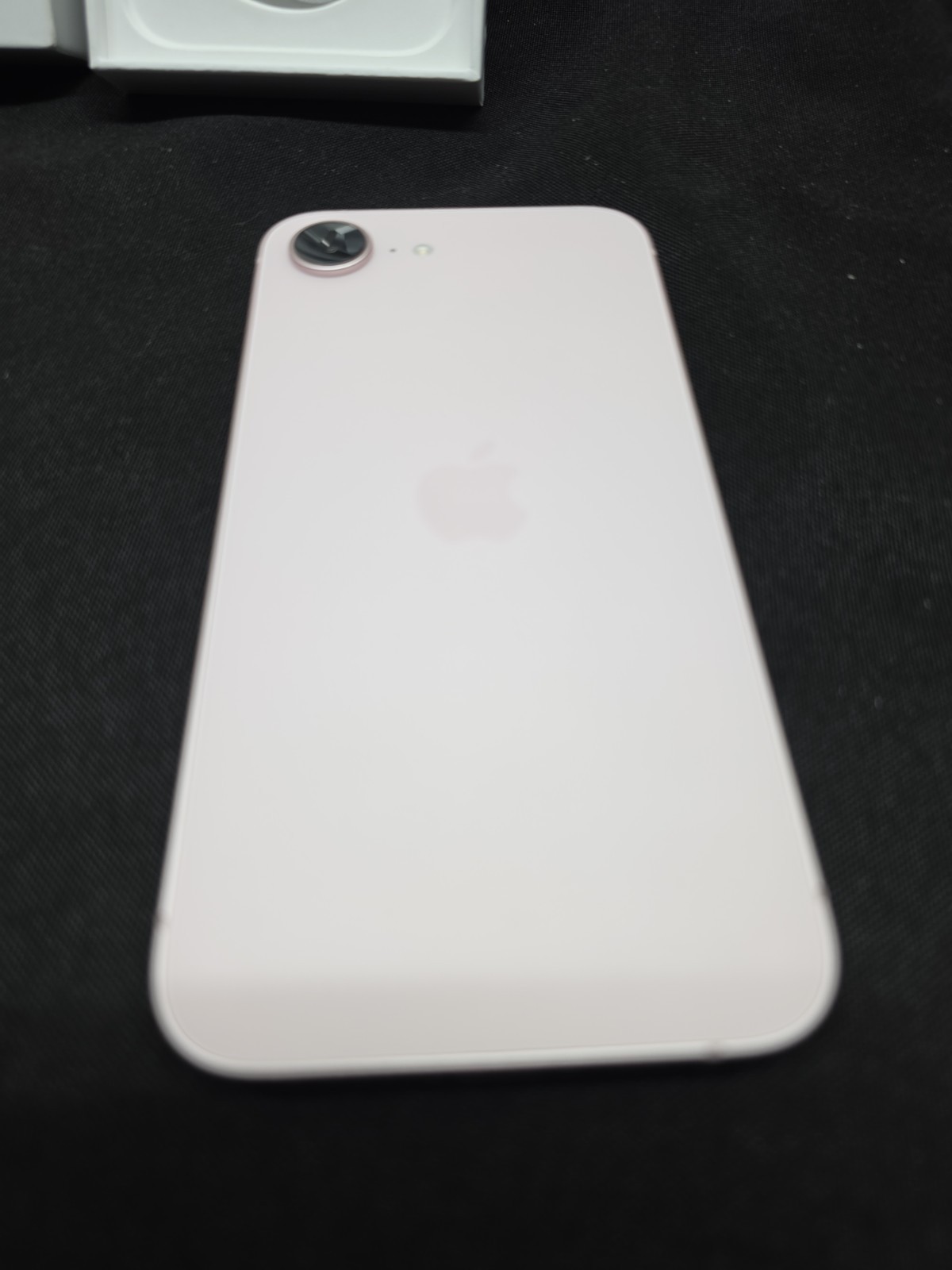 Apple iPhone 17e – 256 GB – Soft Pink (AT&T)