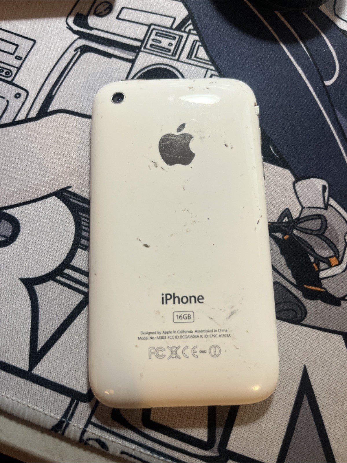 Apple iPhone 3GS White A1303 16GB Works