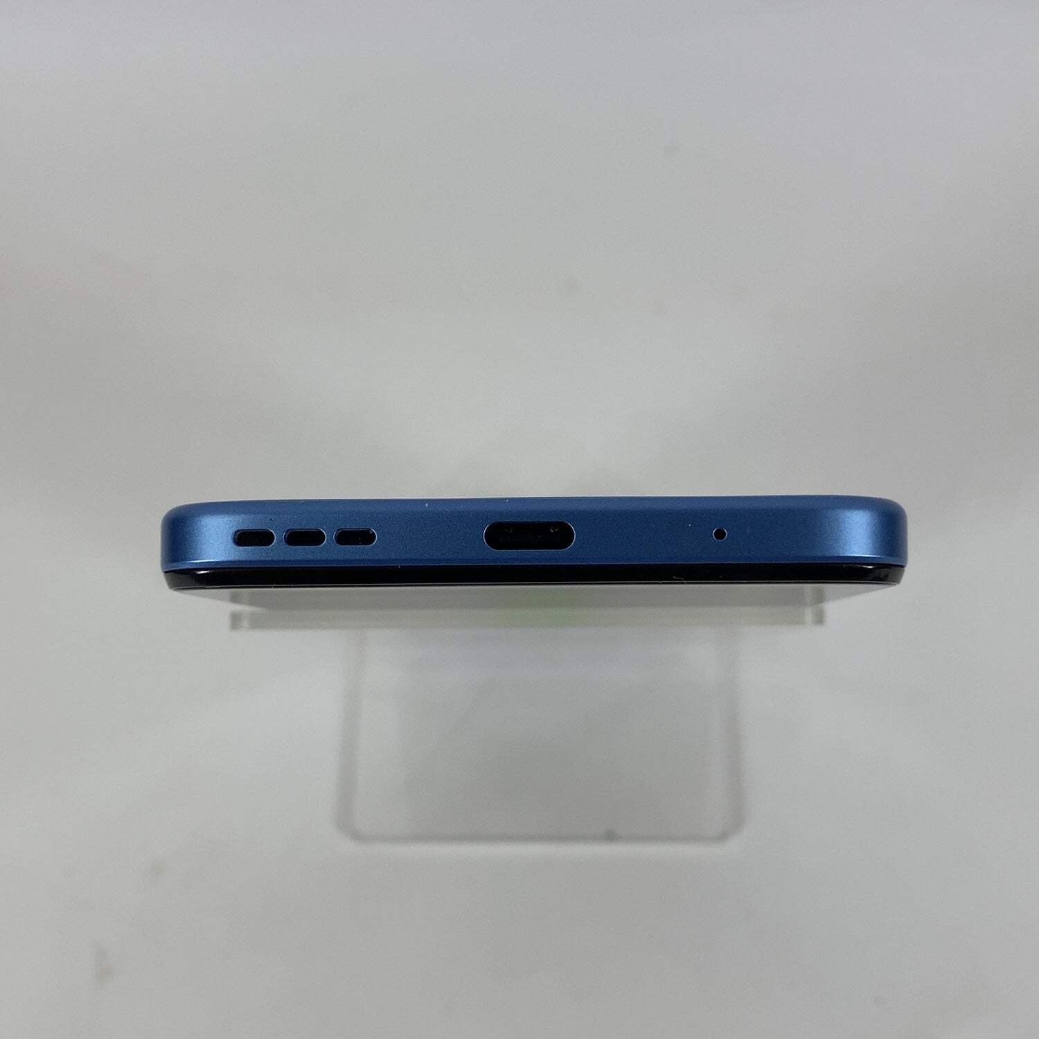 Xfinity Mobile Motorola Moto G Play (2024) 64GB 14 Sapphire Blue XT2413-2