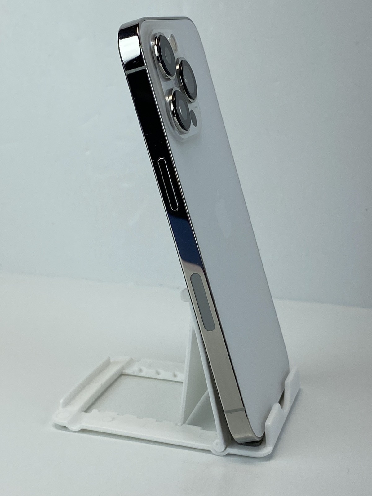 Apple iPhone 13 Pro A2483 128GB Silver Unlocked 95% battery health Clean IMEI