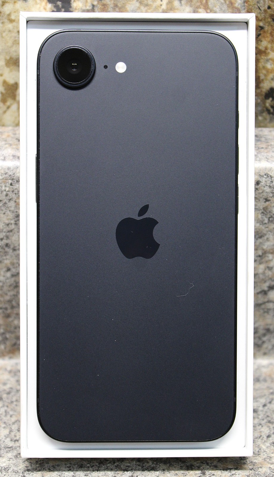 Apple iPhone 16e Black 128GB (A3212)- AS IS, PARTS ONLY