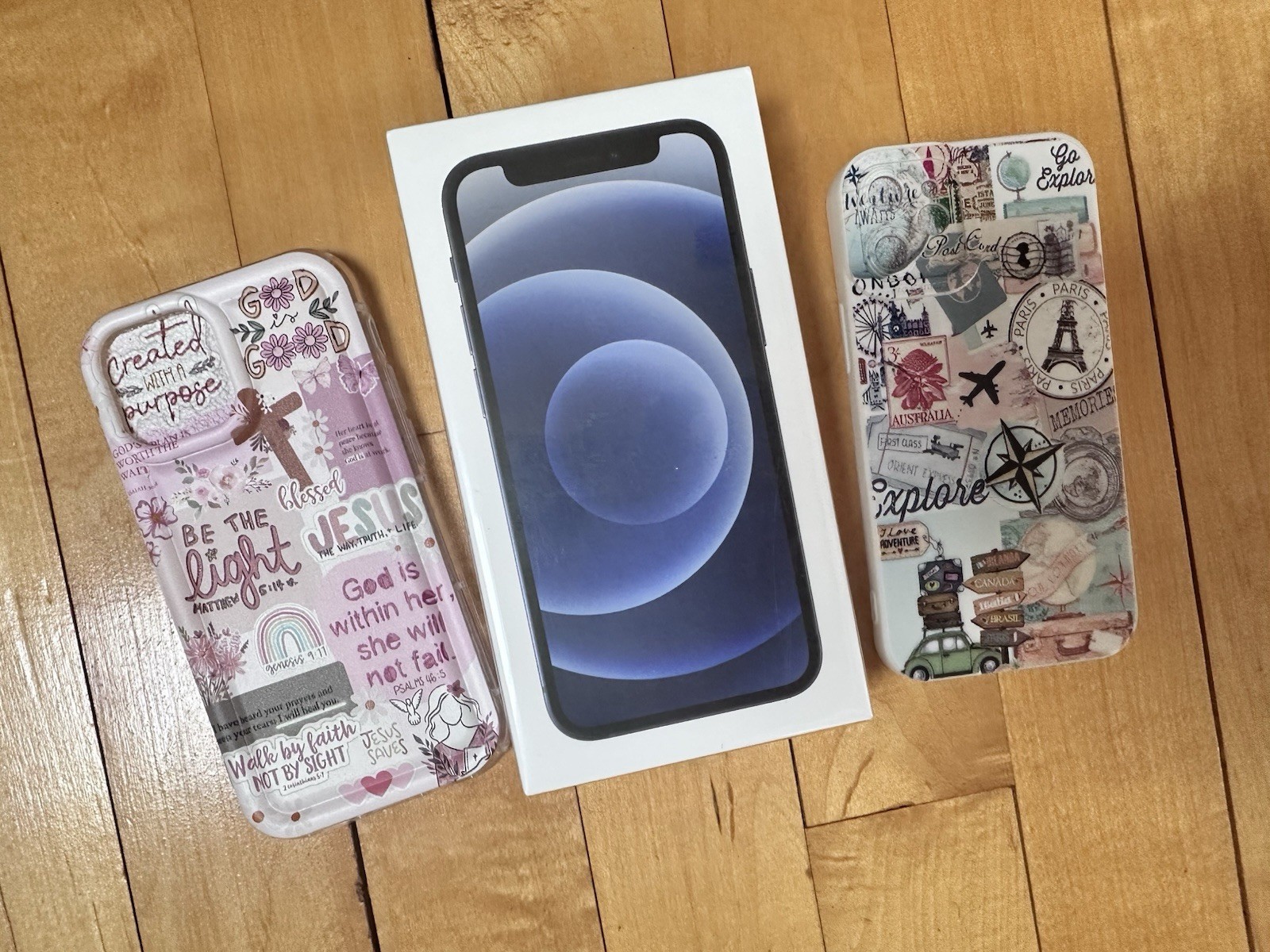 NEW iPhone 12 Mini – BUNDLE!! 3-Months INCLUDED & 2 NEW Cases!! Straight Talk