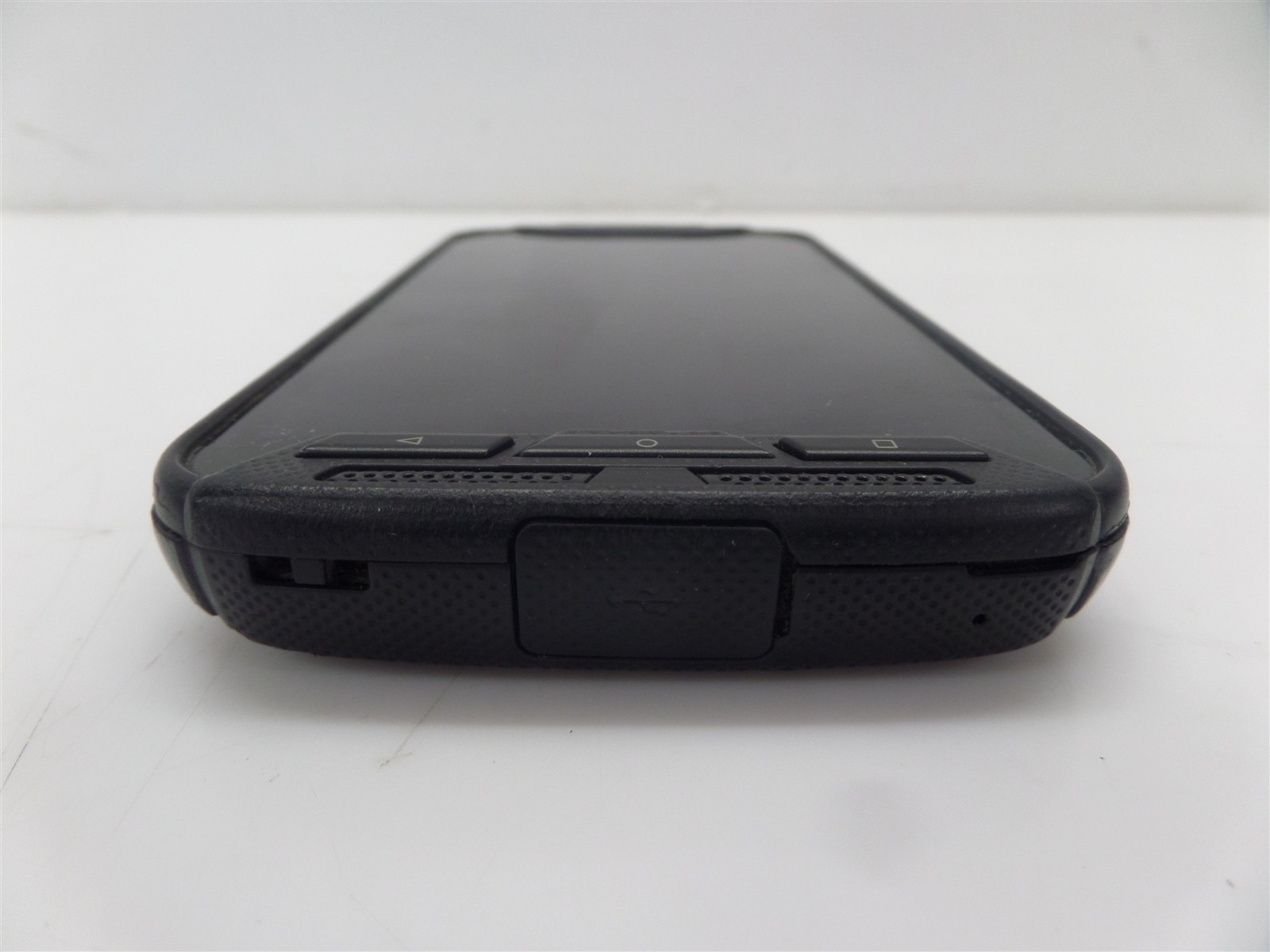 Kyocera DuraForce Pro E6820 32GB Android Smartphone Unlocked – Black