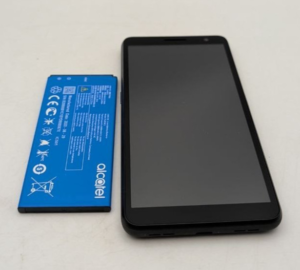 Alcatel Apprise 5002R Android Smartphone Cricket Locked 5.5″ HD Display 5MP 16GB