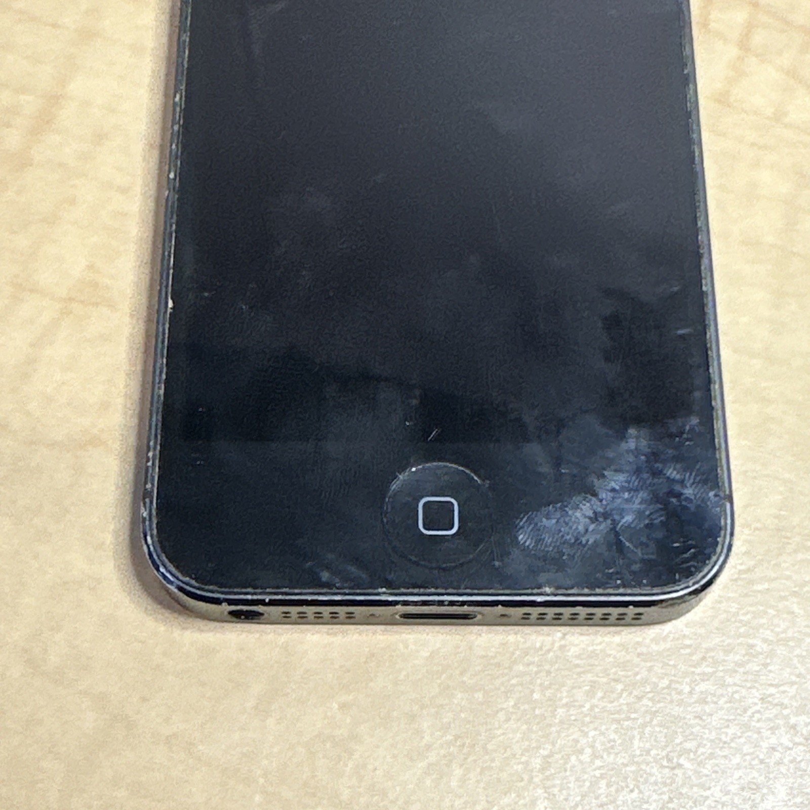 2 iPhone 5 (Model A1429) Not Working/charging Please See Pics On Condition