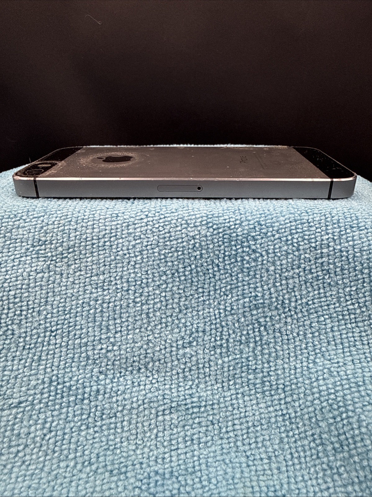 Apple iPhone 5s – 16 GB – Space Gray As-Is Parts Only Untested