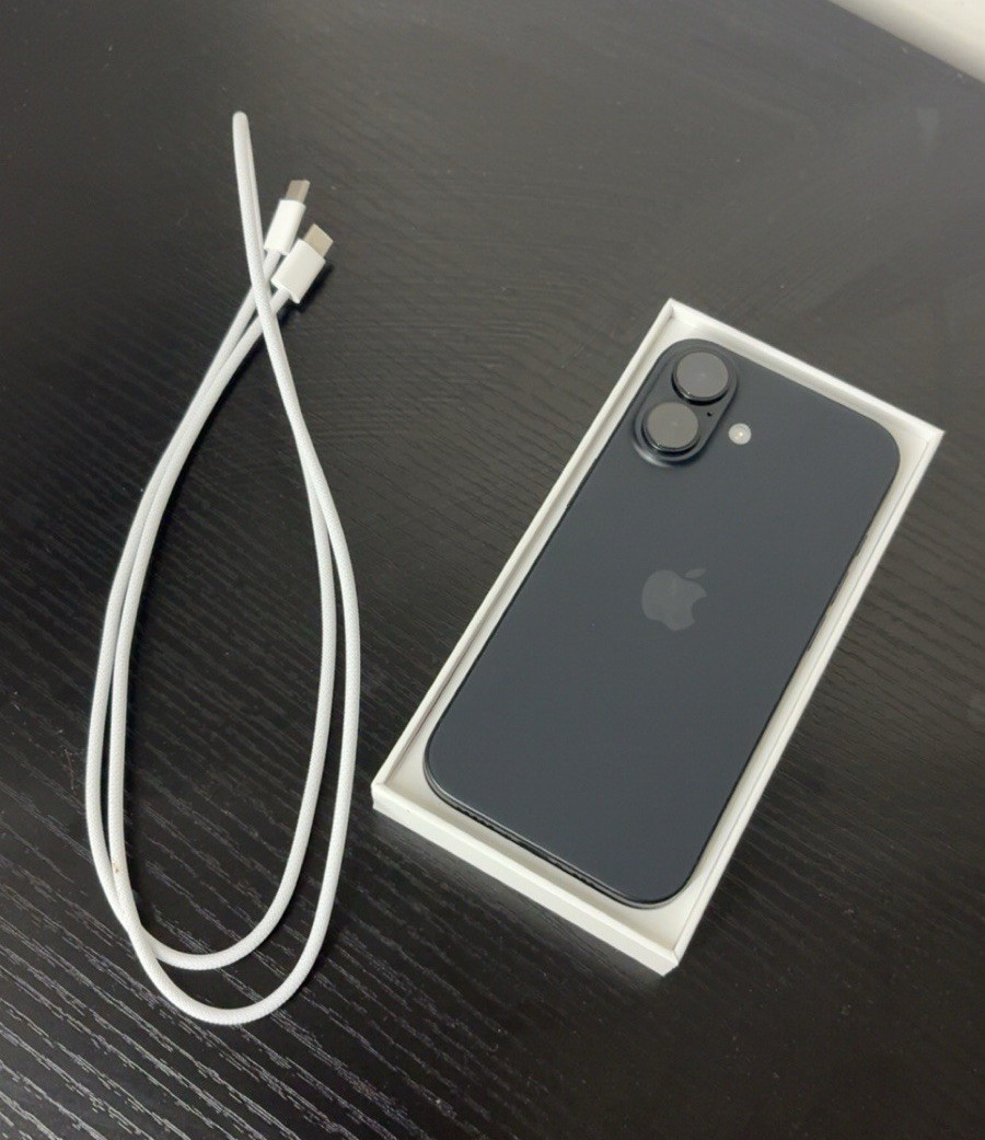 Apple iPhone 16 A3081 128GB Black 48MP A18 Face ID Wi‑Fi Bluetooth