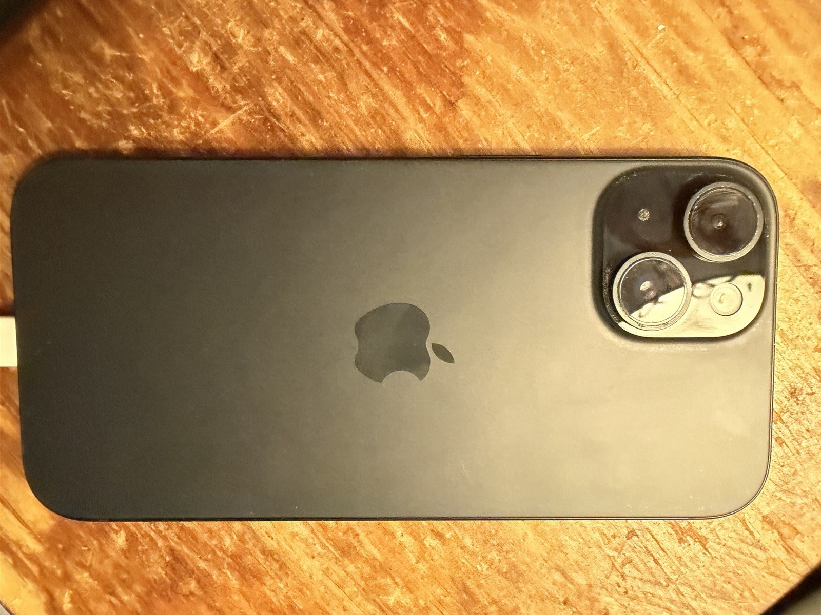 Apple iPhone 15 128GB Black Slate iOS 12MP Camera Bluetooth Wi-Fi NFC