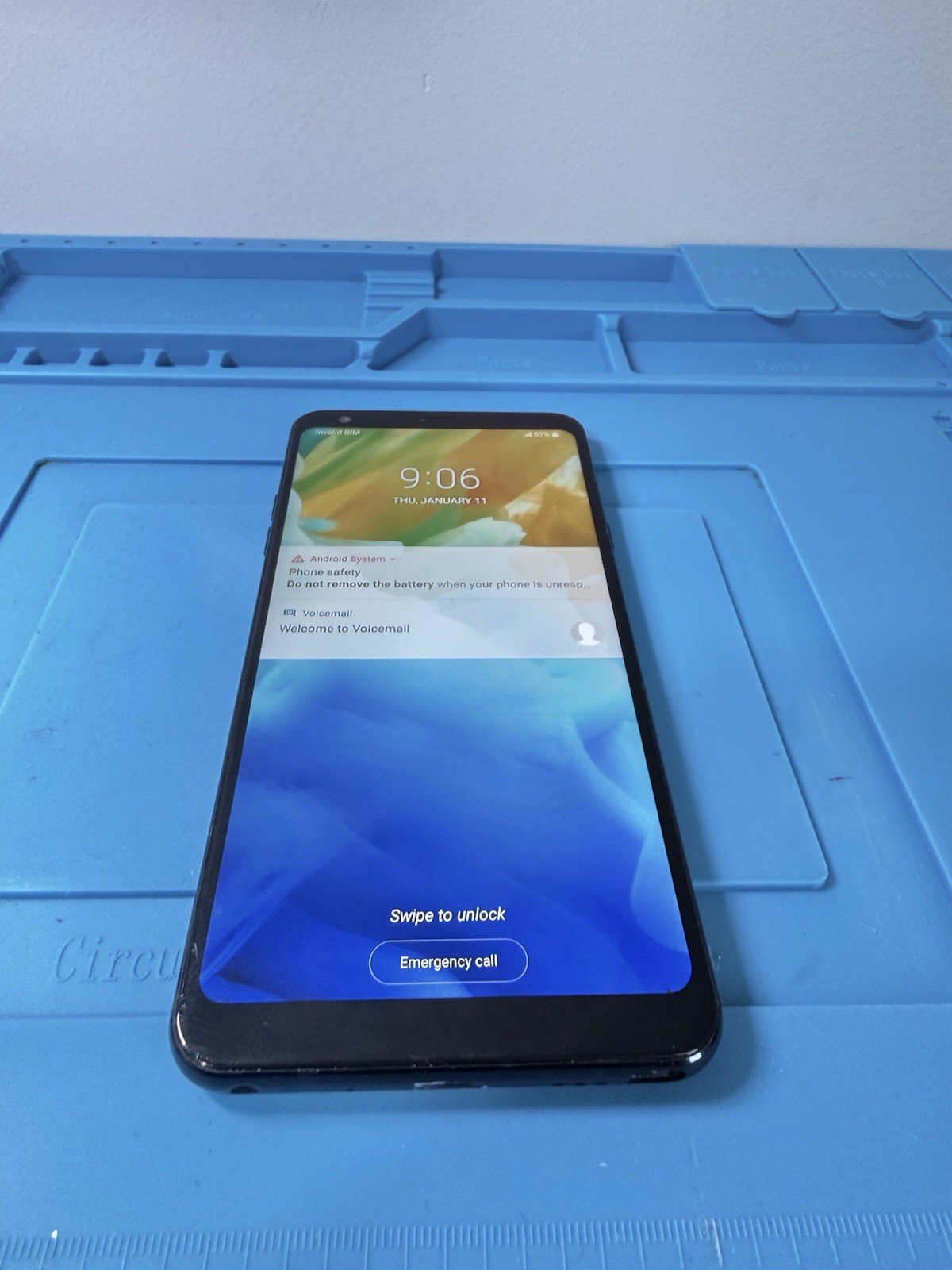LG Stylo 4 Black Smartphone Fingerprint Sensor Android TracFone Bluetooth Wi-Fi
