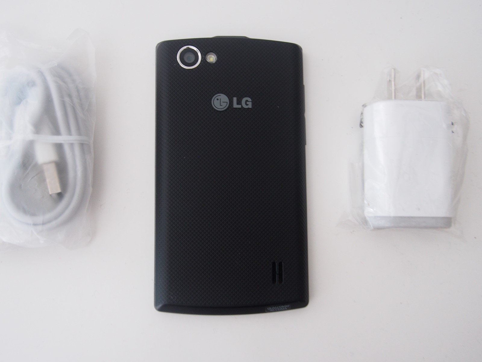 LG Optimus Plus AS695 (unknown) Carrier PREPAID CDMA Black,