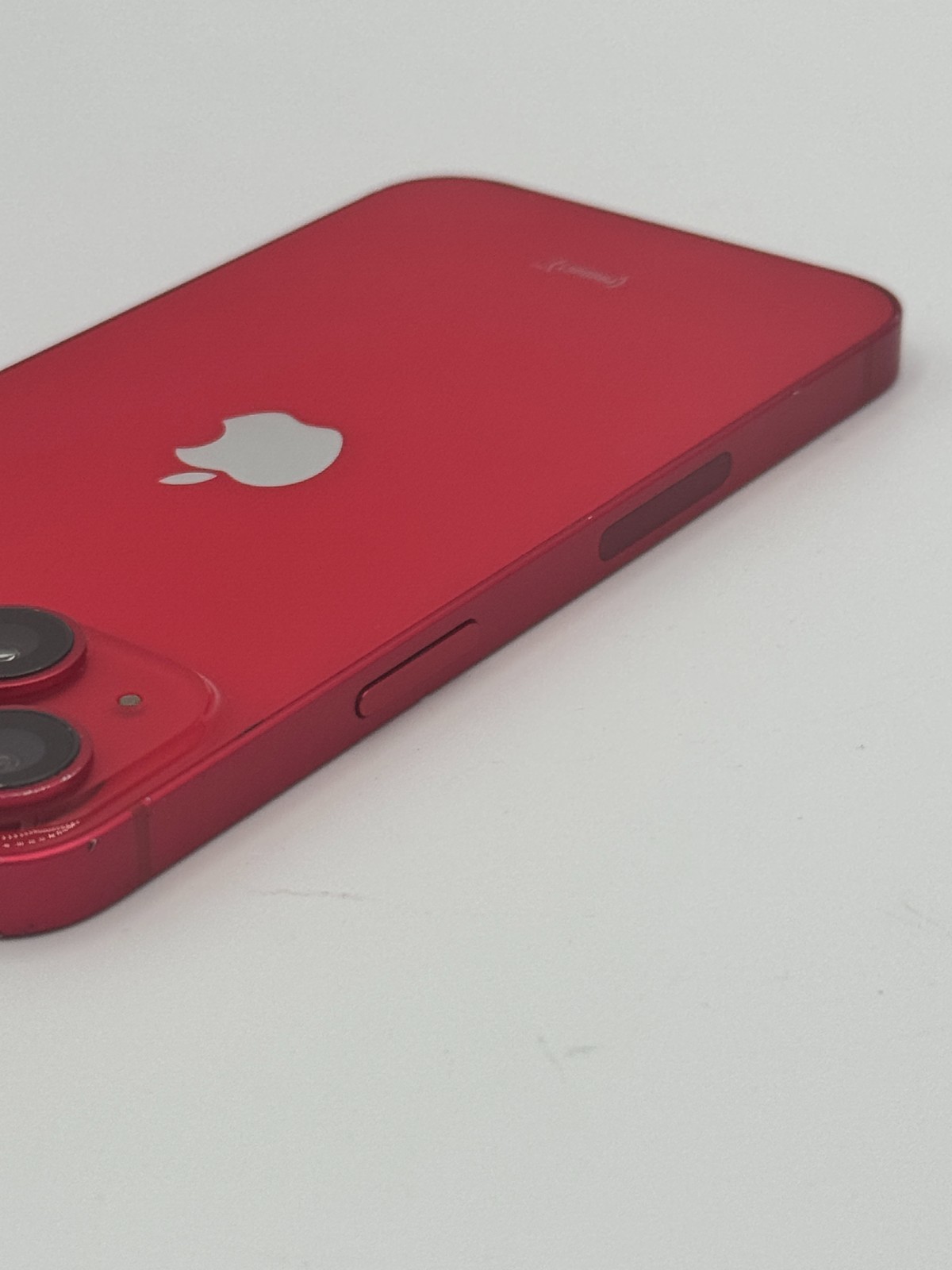 Apple iPhone 14 – 128 GB – (PRODUCT)RED (AT&T)- Battery 86%- Grade B