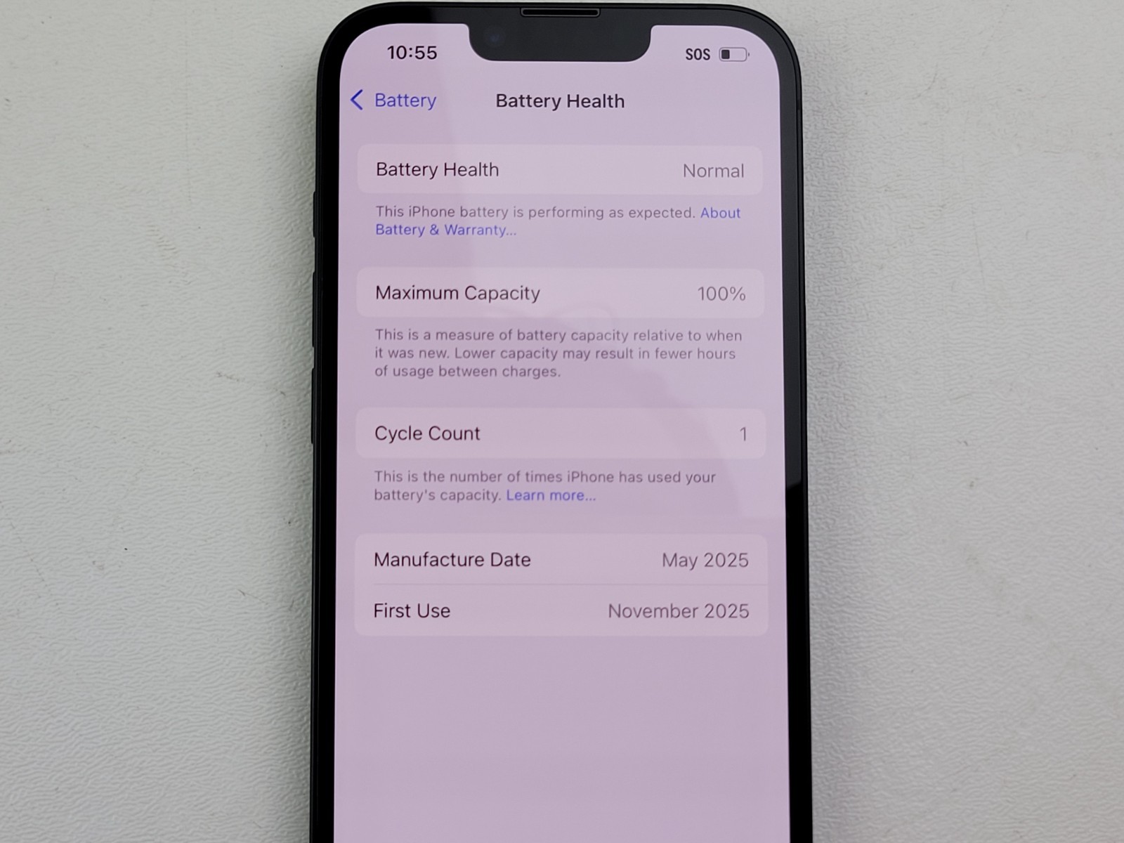 Apple iPhone 16e (A3212) 128GB (Tracfone) – 100% Battery – Clean IMEI – H5608
