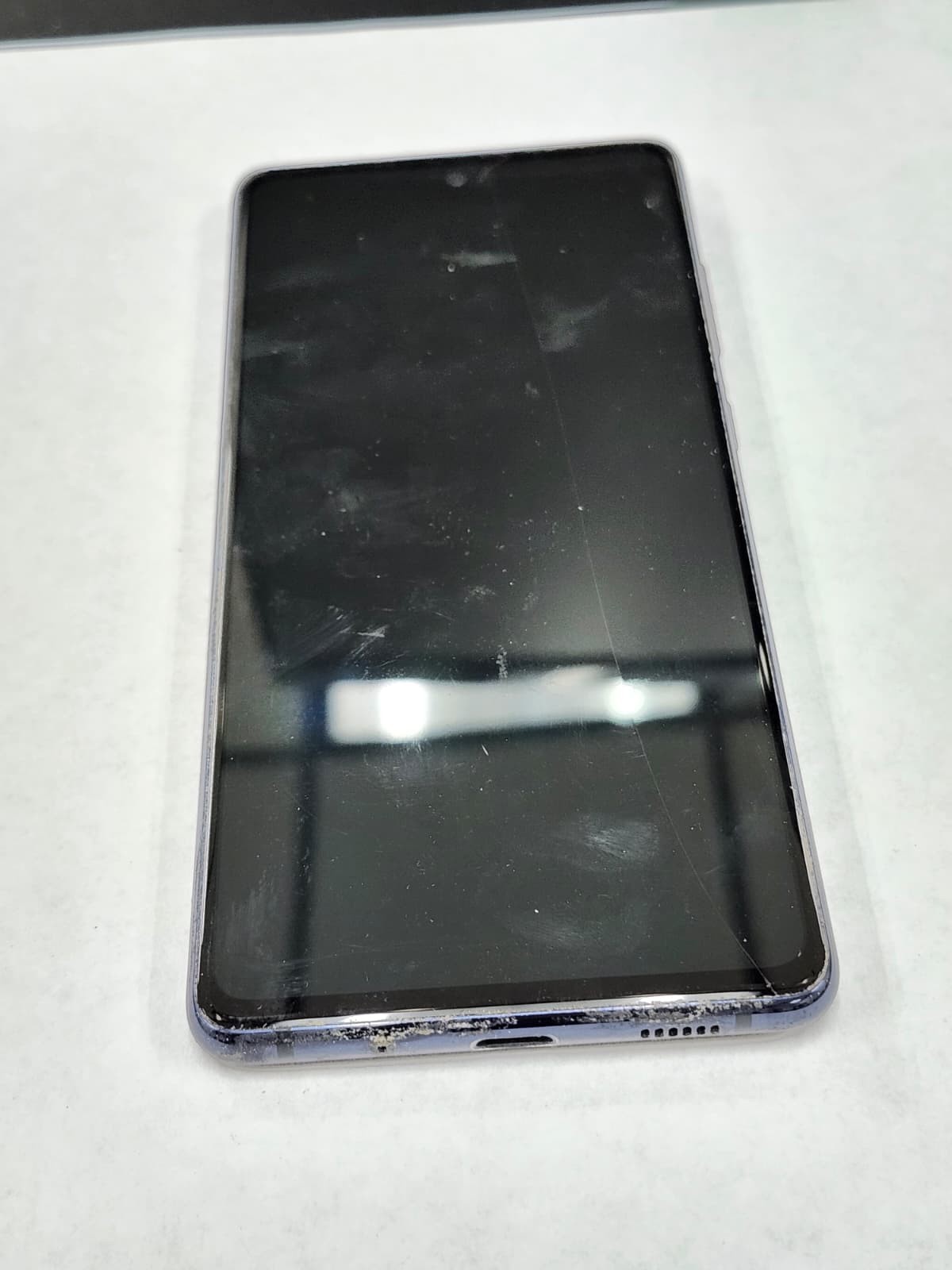 DEFECTIVE – Samsung Galaxy S20 FE 5G – 128GB Cloud Navy – GSM Unlocked – 11713