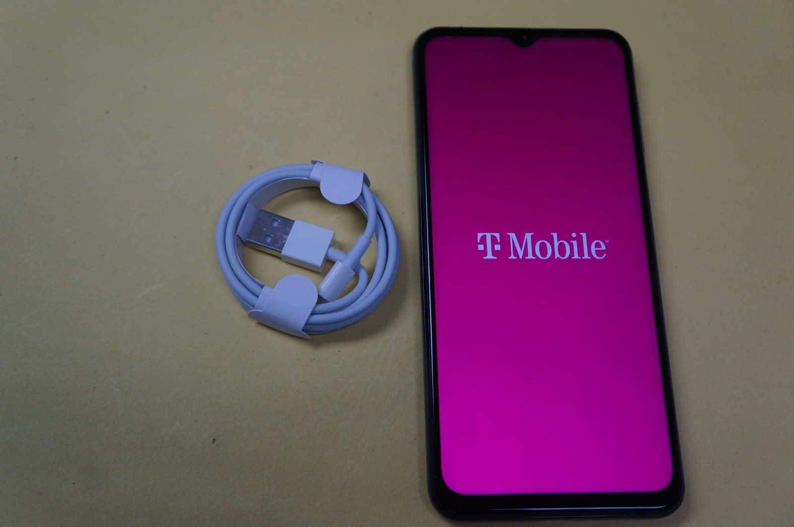 Samsung Galaxy A13 SM-AA135U 32gb (T-MOBILE) GRAY FREE BUNDLE & SHIPPING