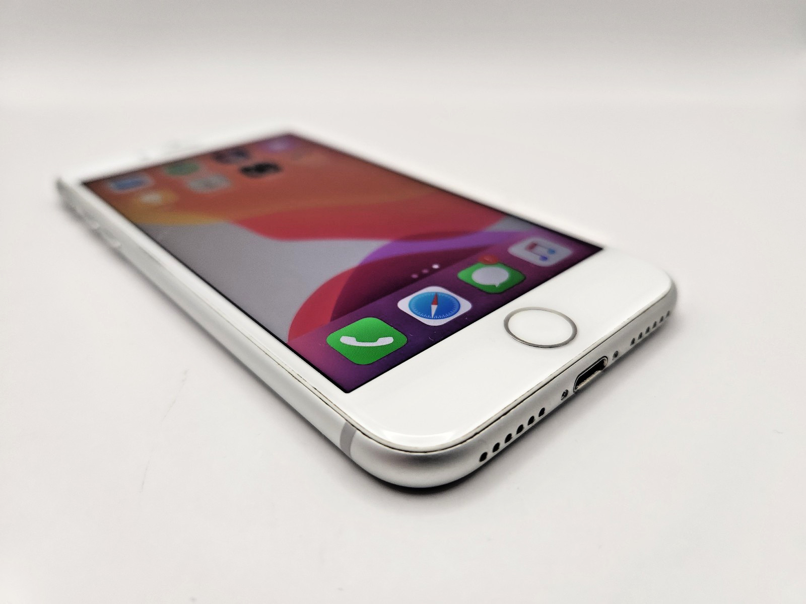 Apple iPhone 8 – 64GB -White (AT&T) A1863 / MQ732LL/A (CDMA + GSM) #11