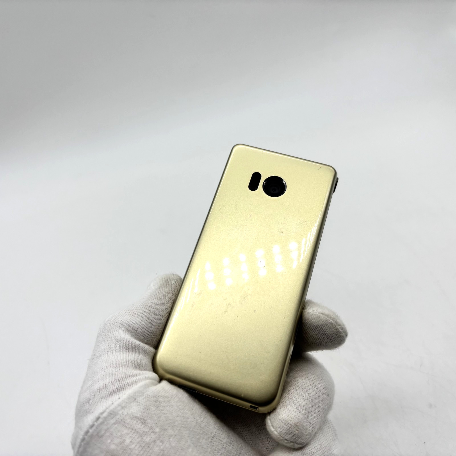 SHARP AQUOS Keitai 601SH Gold SoftBank Unlocked 4G Android Flip Phone Japan